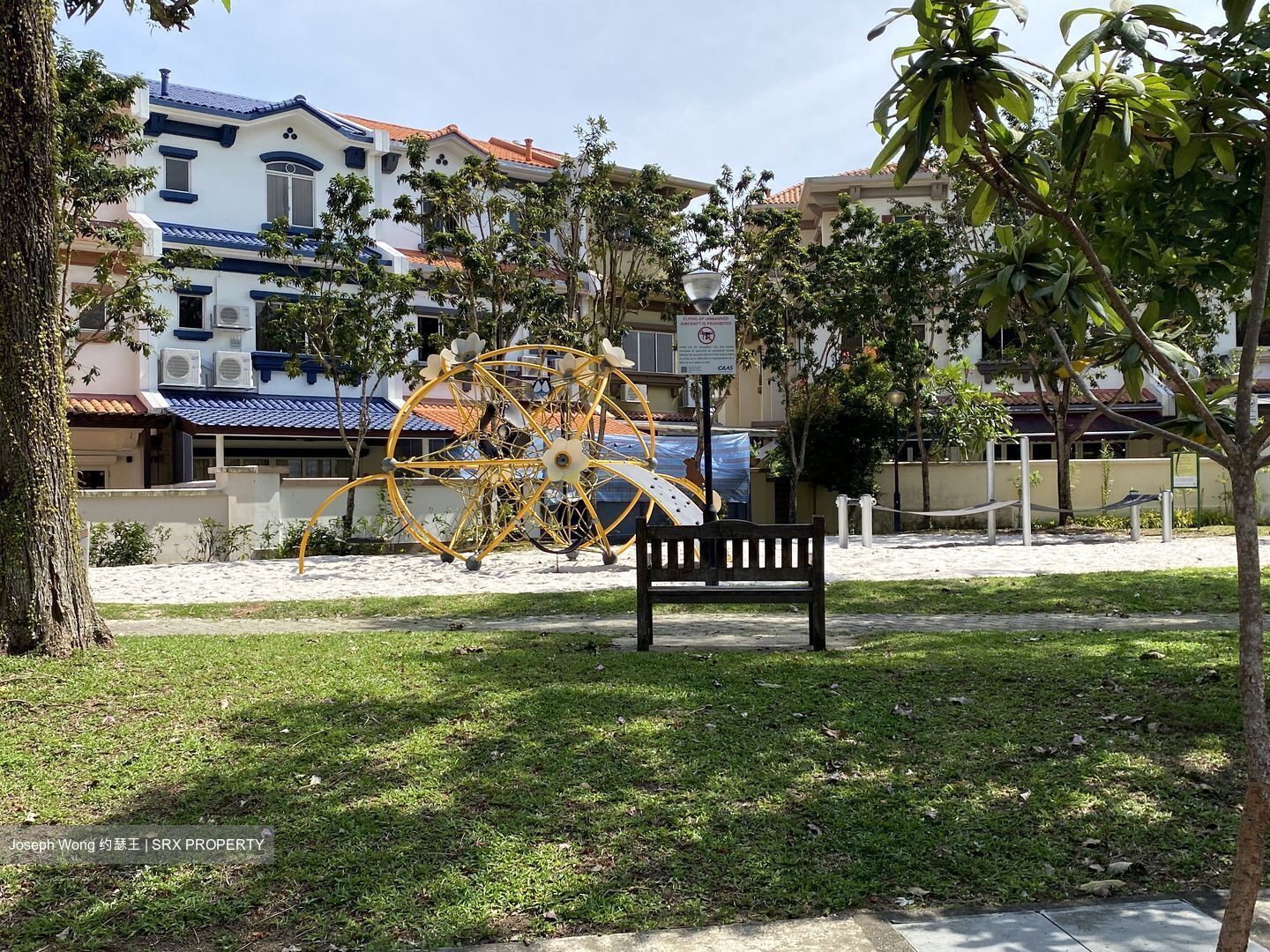 Changi Heights (D17), Terrace #549552131